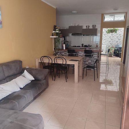 Habitacion Matrimonial En Casa Compartida La Laguna  Exteriör bild